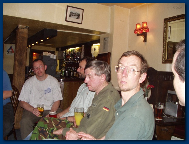 600x449 pixels (119K)